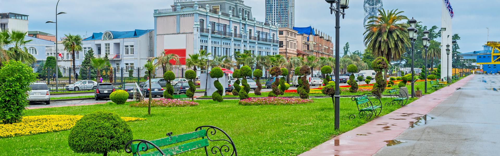 Ferienwohnungen und Unterkünfte in Batumi - HomeToGo