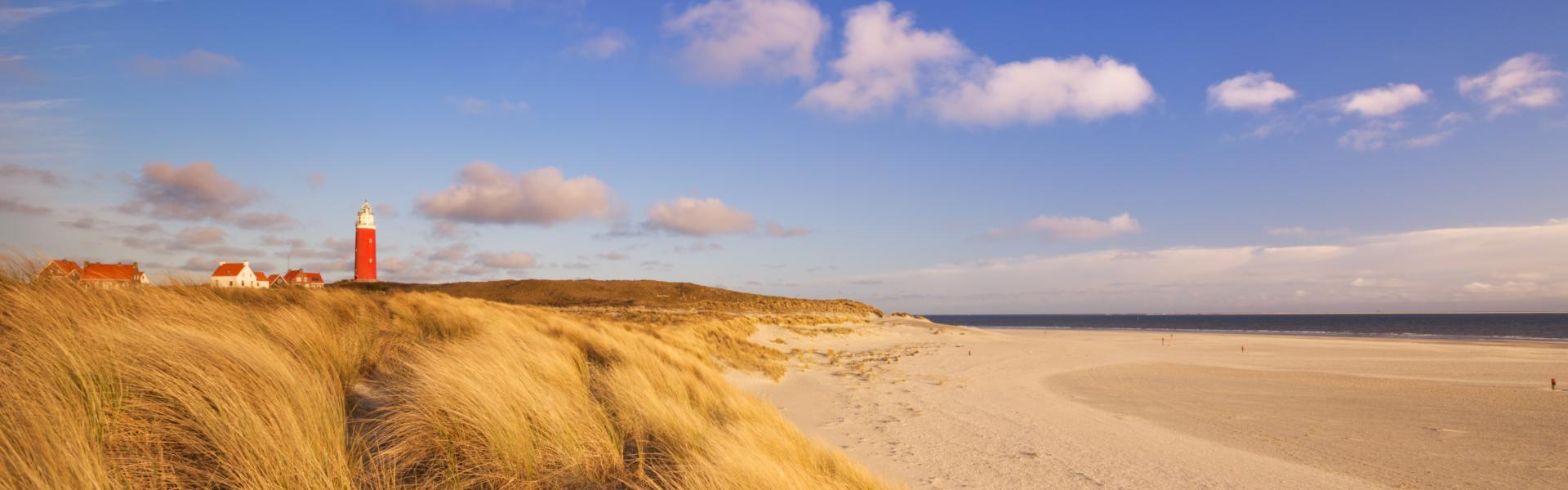 Holiday houses & accommodation in Texel - HomeToGo