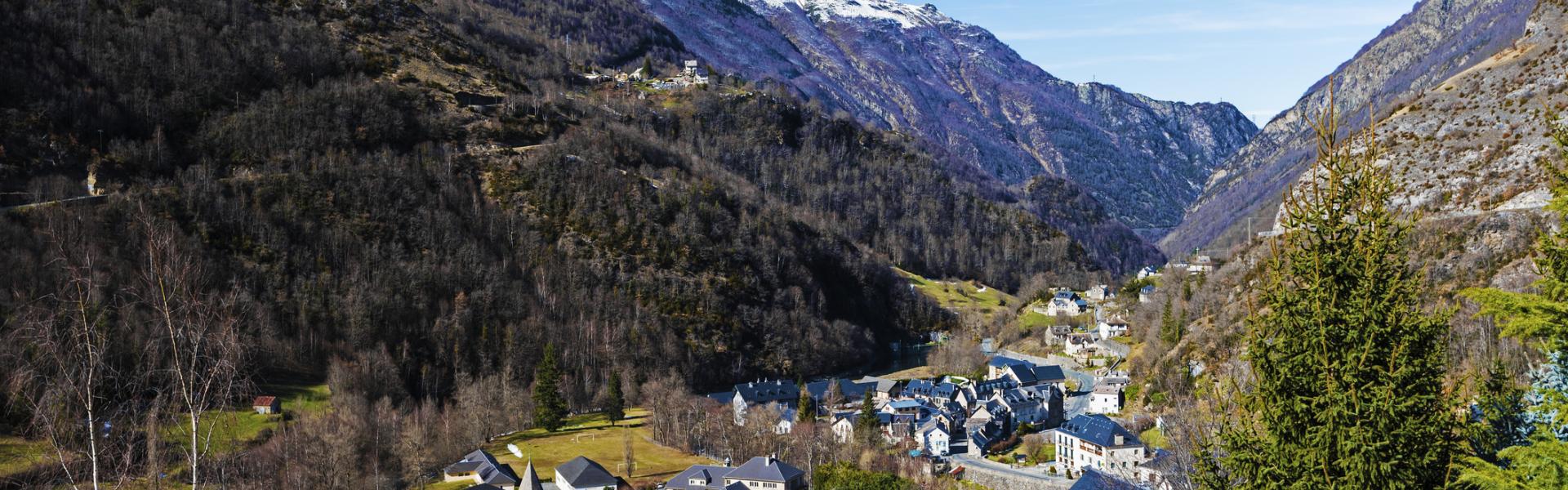 Locations de vacances et gîtes dans les Hautes-Pyrénées - HomeToGo