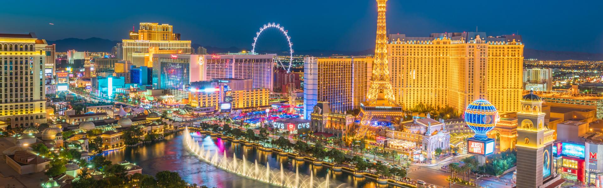 Hotels and Vacation Rentals Near the Las Vegas Strip - HomeToGo