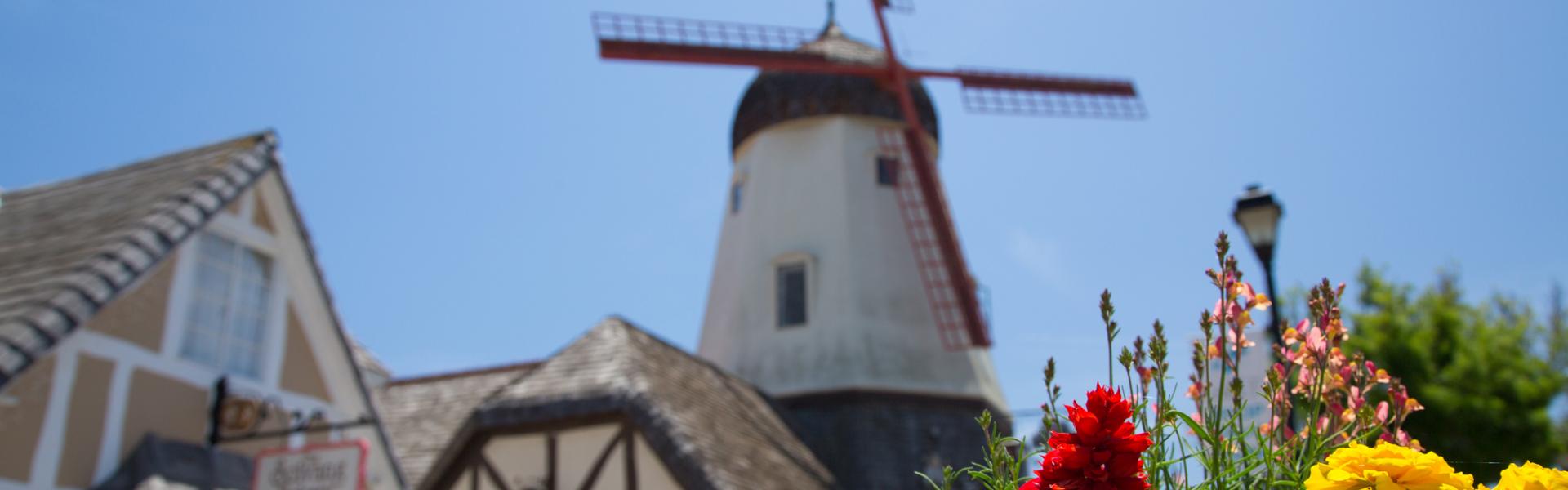 Holiday houses & accommodation in Solvang - HomeToGo