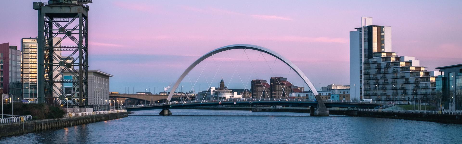 Holiday lettings & accommodation in Motherwell - HomeToGo