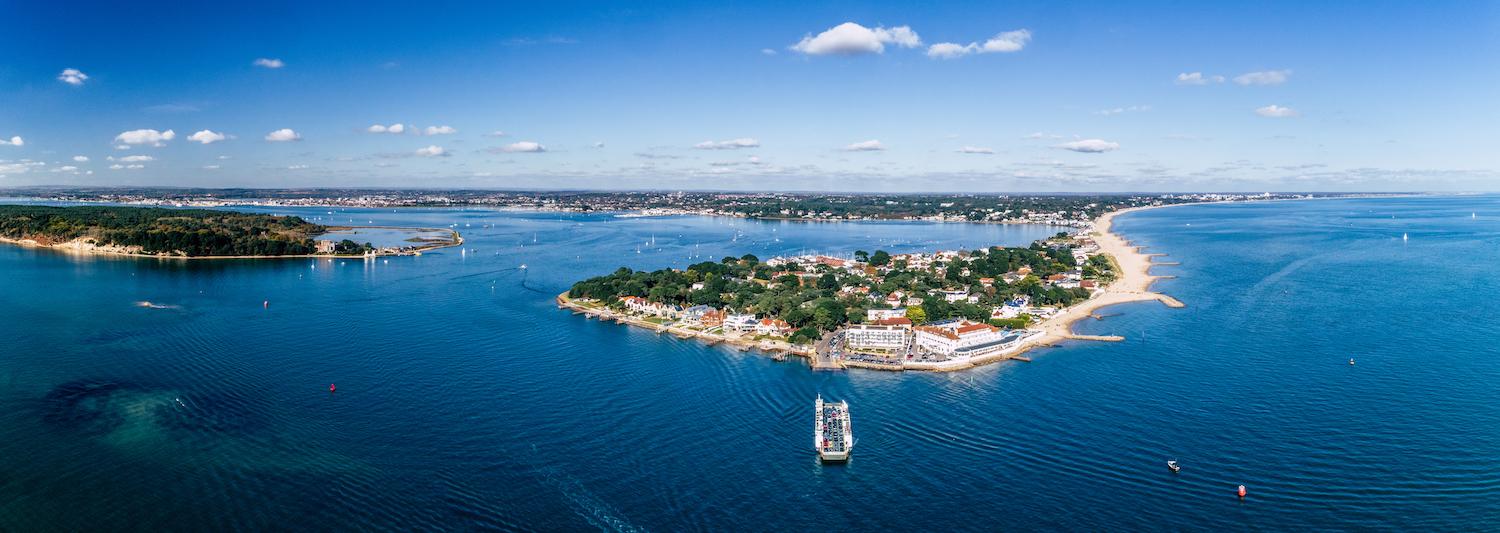 Find the perfect vacation home in Sandbanks - Casamundo