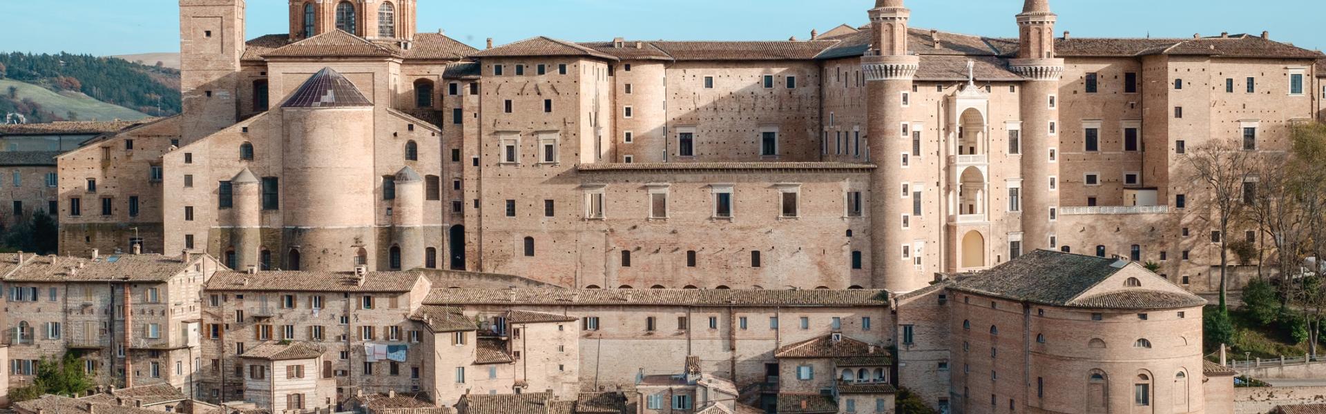 Case vacanze e appartamenti a Urbino in affitto - CaseVacanza.it