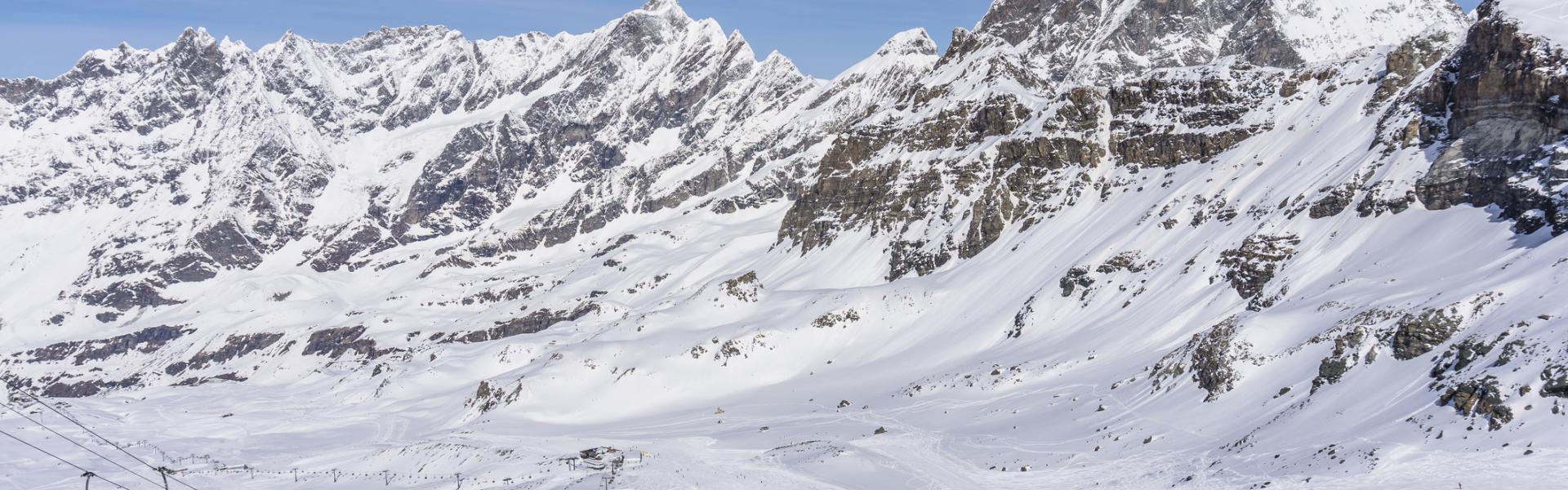 Holiday lettings & accommodation in Breuil-Cervinia - HomeToGo
