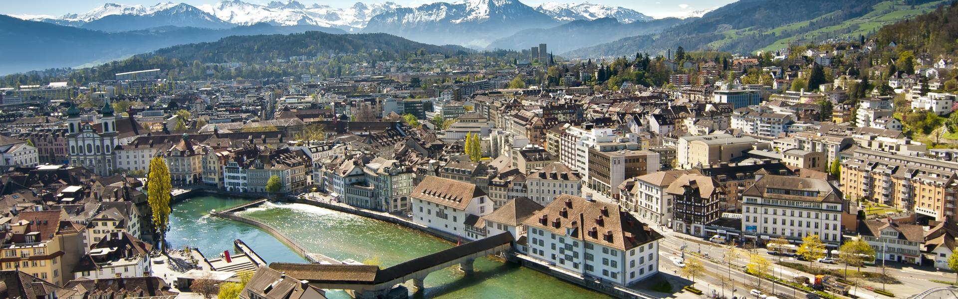 Ferienwohnungen und Ferienhäuser in Luzern - HomeToGo
