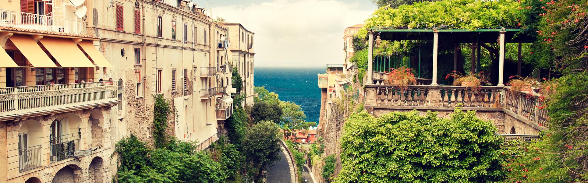Case e appartamenti vacanza a Sorrento - HomeToGo