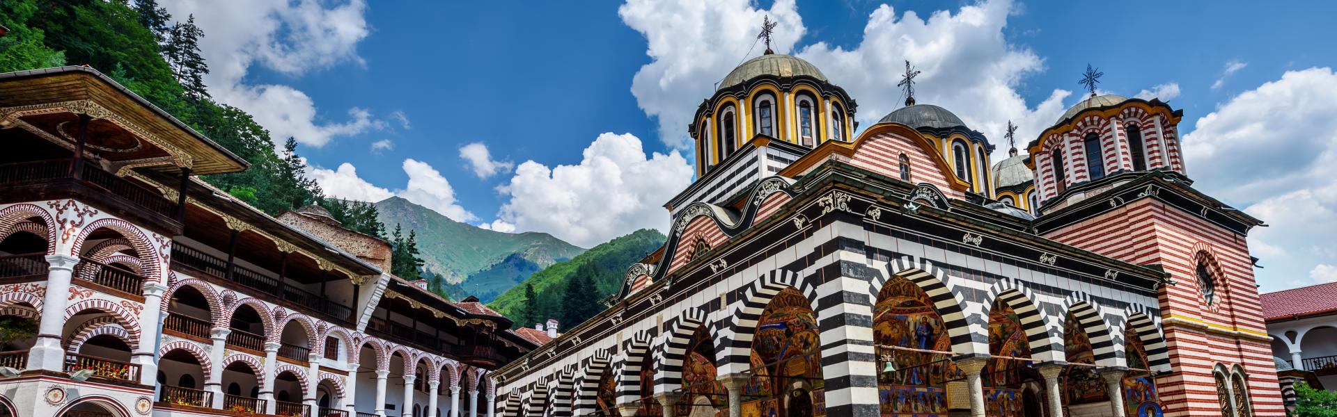 Holiday lettings & accommodation in Bulgaria - HomeToGo