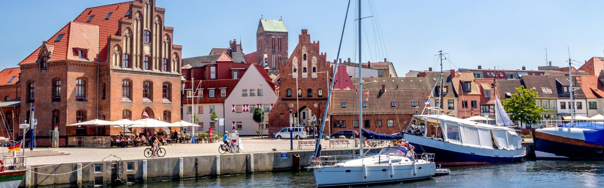 Holiday houses & accommodation in Wismar - HomeToGo