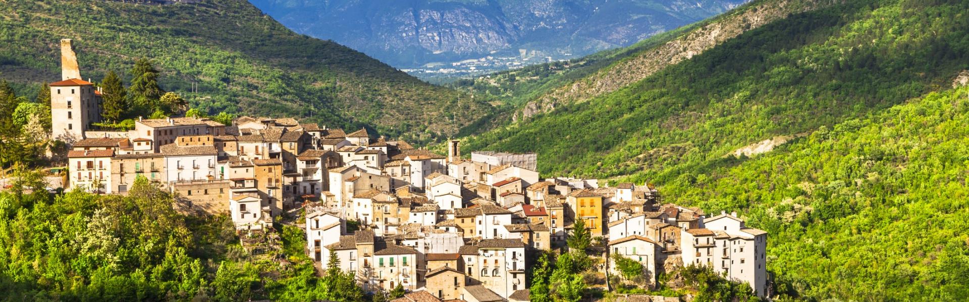 Case e appartamenti vacanza a Caramanico Terme - HomeToGo