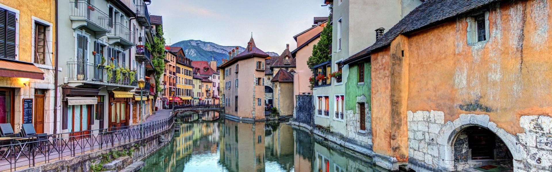 Holiday lettings & accommodation in Annecy - HomeToGo