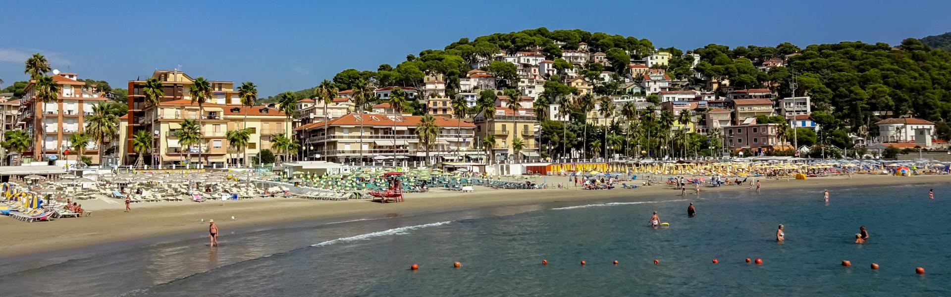 Case vacanze e appartamenti a Marina Di Andora in affitto - CaseVacanza.it
