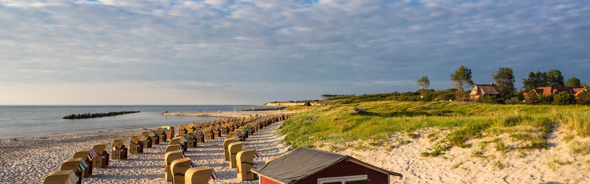 Holiday houses & accommodation in Baltic Sea Islands - HomeToGo