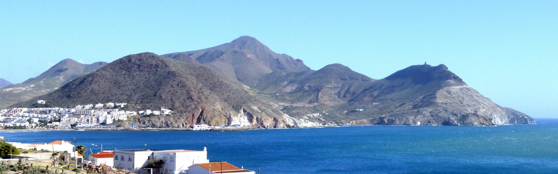 Ferienwohnungen und Ferienhäuser an der Costa de Almería - HomeToGo