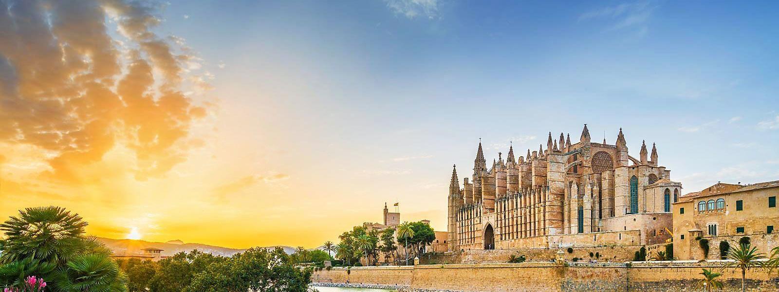 Ferienwohnungen, Fincas und Ferienhäuser für deinen Urlaub auf Mallorca - e-domizil