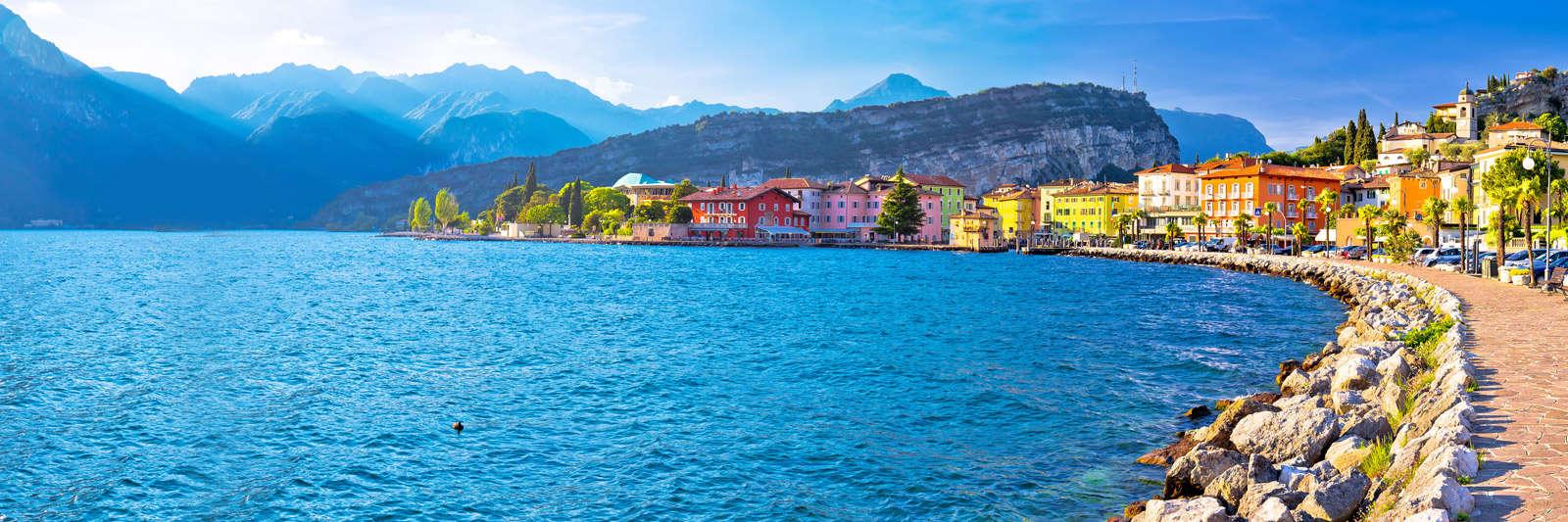 Poolurlaub am Gardasee - 5.336 Ferienwohnungen und Ferienhäuser mit Pool - tourist-online.de