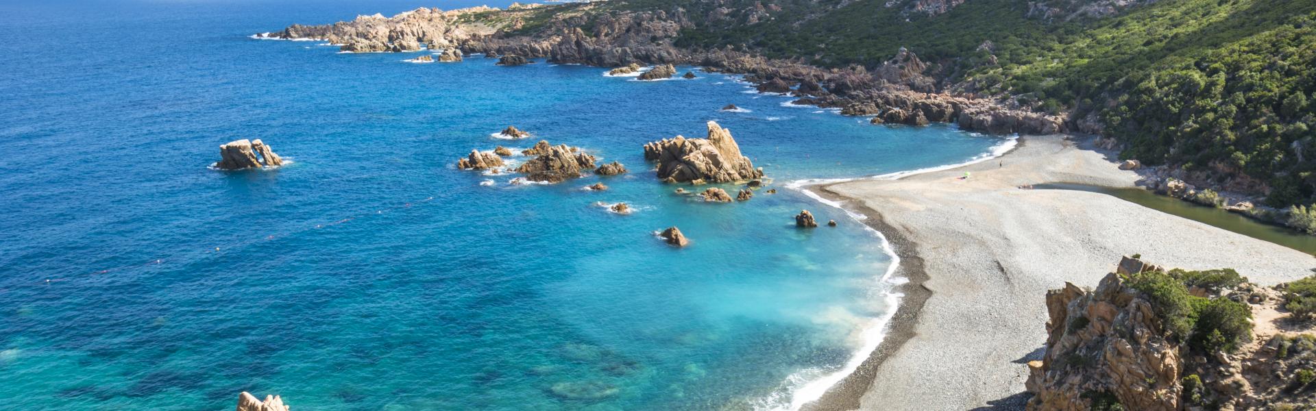 Ferienwohnung und Ferienhaus auf Sardinien - e-domizil