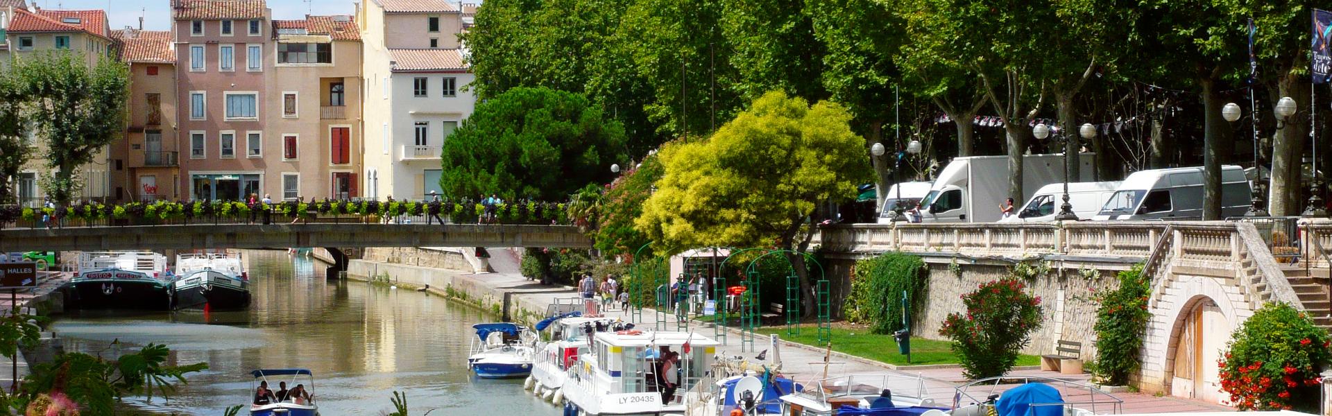 Narbonne, Department of Aude, Languedoc-Roussillon. The town is bisected by the Canal de la Robine.