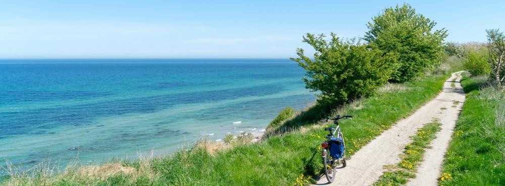 
                          Radtouren auf Rügen - Dichte Wälder & weiße Strände
                       - Interhome