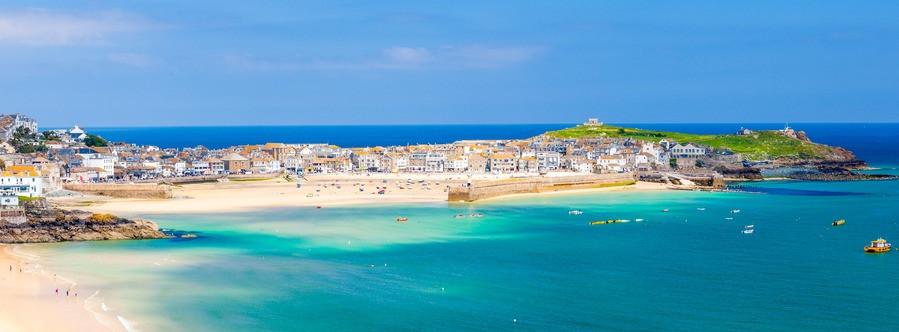 
                          Die 10 schönsten Orte in Europa
                       - Interhome