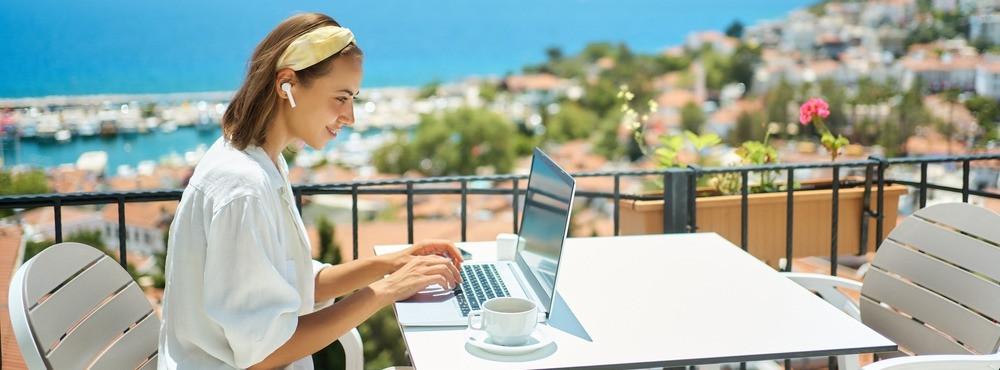 
                          Im Trend: Workation im Ferienhaus
                       - Interhome