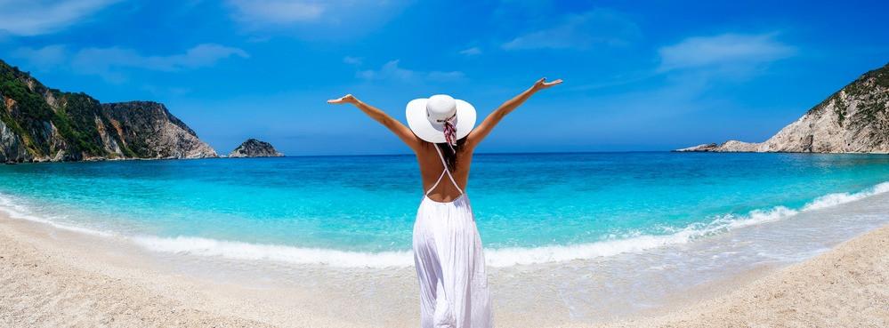 
                          10 słonecznych miejsc na wakacje w listopadzie
                       - Interhome