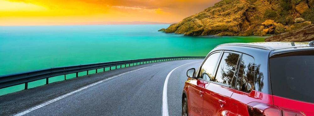 
                          Najpiękniejsze trasy na wakacje samochodem w Europie
                       - Interhome