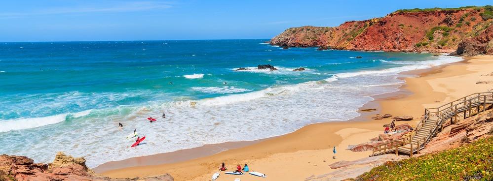 
                          Die 15 besten Surfspots in Portugal
                       - Interhome