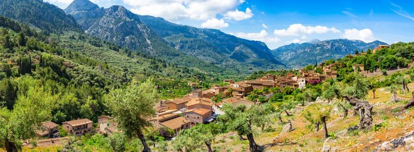 
                          Majorka – 10 miejsc, które warto zobaczyć
                       - Interhome