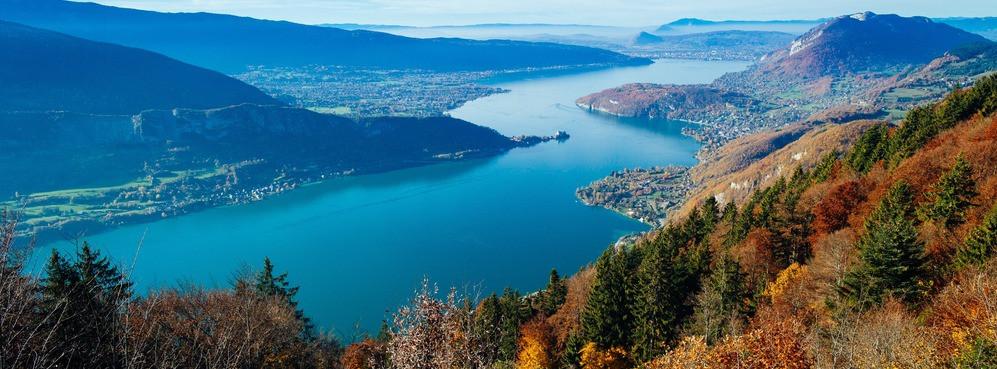 
                          Najpiękniejsze jeziora we Francji
                       - Interhome