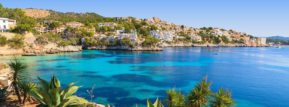 
                          Spanien - Die schönsten Orte an der Küste
                       - Interhome