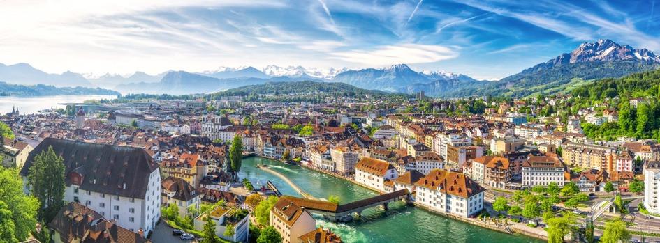 
                          Les plus belles villes de Suisse
                       - Interhome