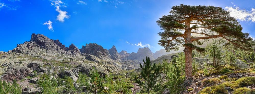 
                          Die schönsten Wanderungen auf Korsika
                       - Interhome