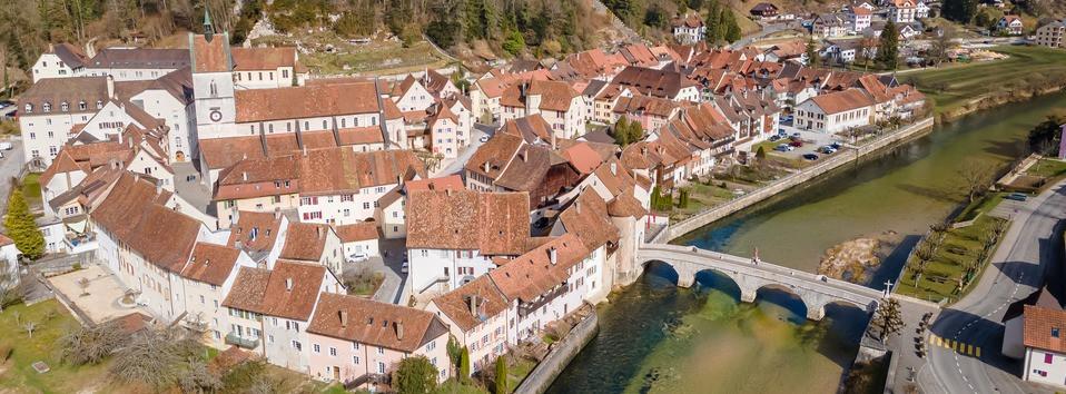
                          Visiter la Suisse : les 10 plus beaux sites
                       - Interhome