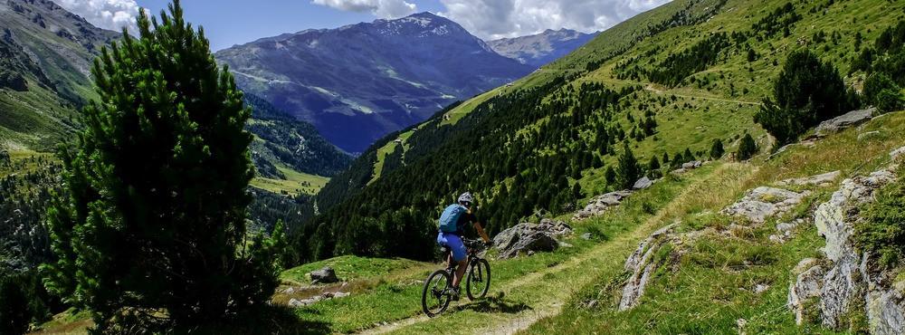 
                          Die schönsten Mountainbike-Touren im Veltlin
                       - Interhome