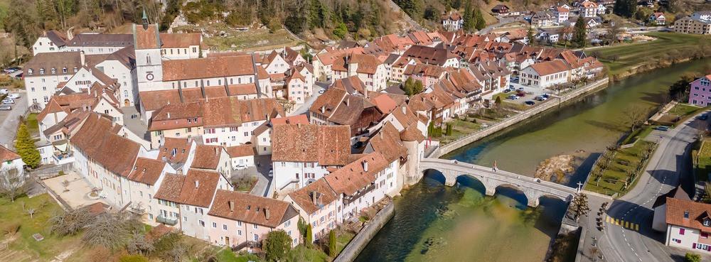 
                          Die 10 schönsten Orte in der Schweiz
                       - Interhome