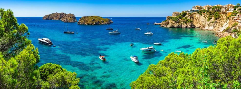 
                          Die 10 schönsten Inseln in Spanien
                       - Interhome