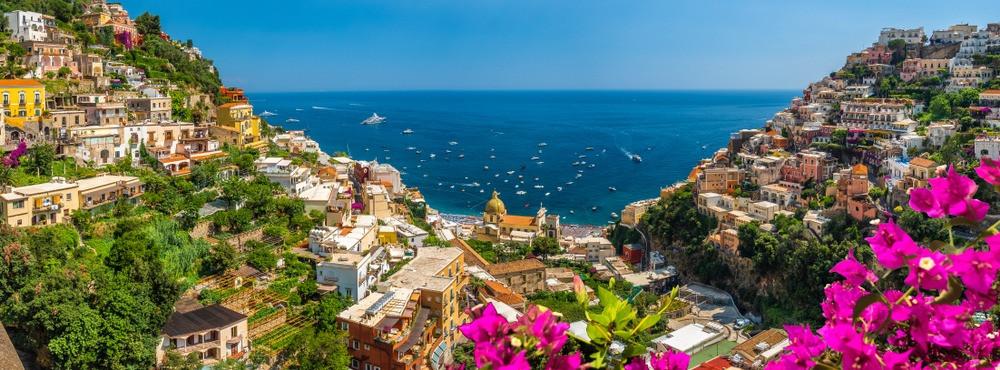 
                          Italien - Die schönsten Orte am Meer
                       - Interhome