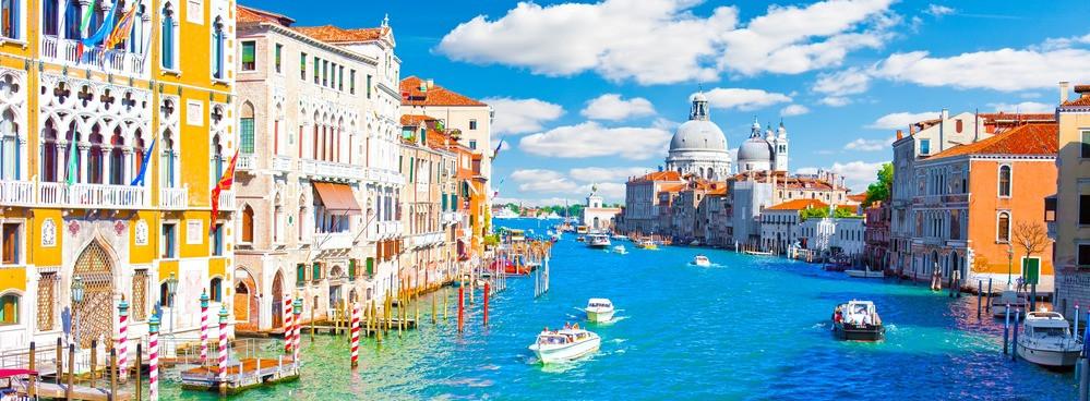 
                          Top 10 Sehenswürdigkeiten in Italien
                       - Interhome