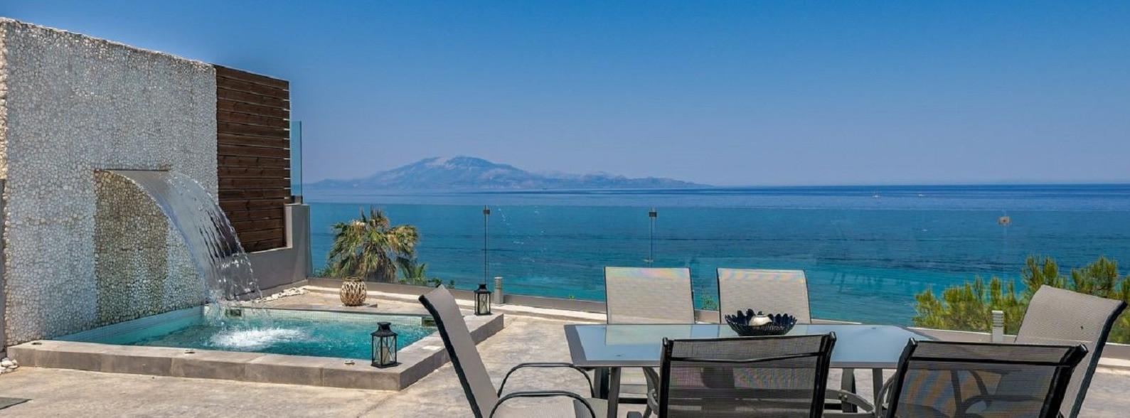 
                          10 niesamowitych domów wakacyjnych z widokiem na morze
                       - Interhome