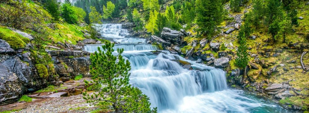 
                          Die 10 schönsten Wanderungen in den Pyrenäen
                       - Interhome