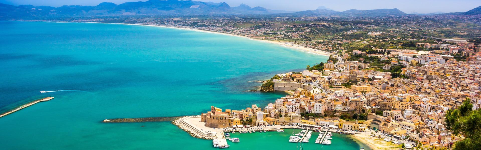 
                          Die 10 schönsten Städte in Italien
                       - Interhome