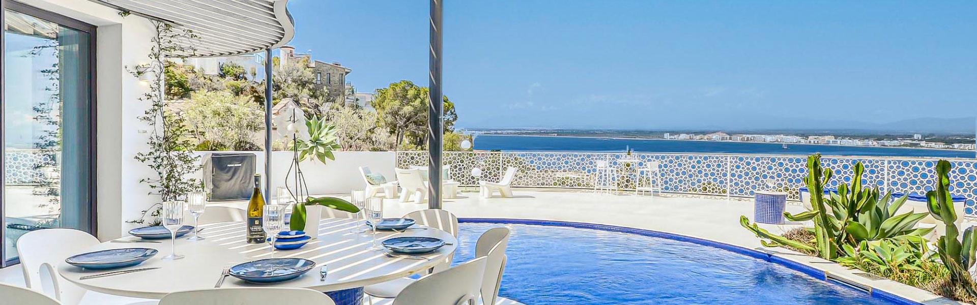 Luxus Ferienhäuser buchen - Interhome