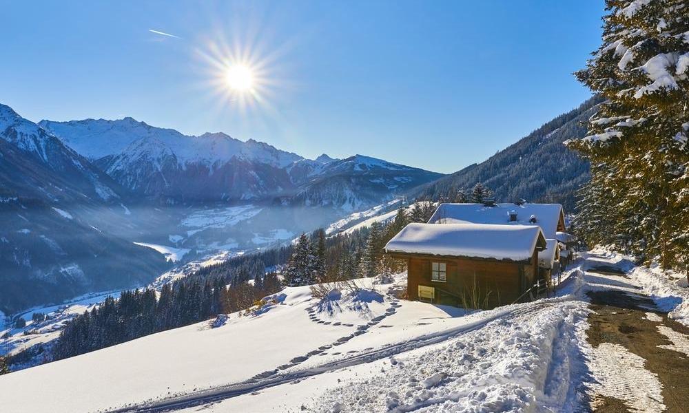 
        Neukirchen am Großvenediger: Alle Reiseziele, Tipps & Infos für Ihren Neukirchen am Großvenediger Urlaub!
       - Interhome