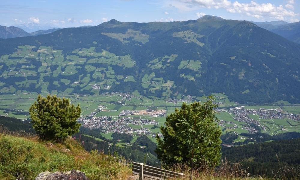 
        Fügen: Alle Reiseziele, Tipps & Infos für Ihren Fügen Urlaub!
       - Interhome