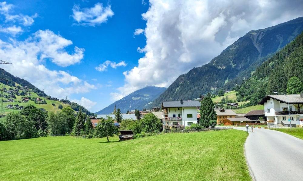 
        Gaschurn: Alle Reiseziele, Tipps & Infos für Ihren Gaschurn Urlaub!
       - Interhome