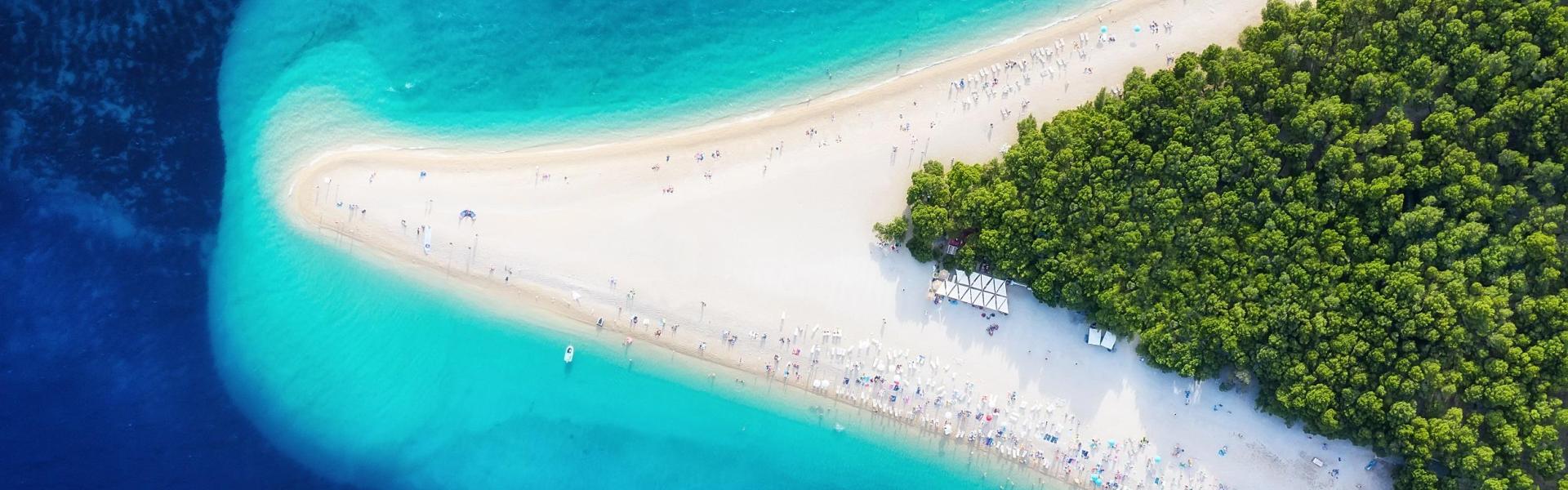 
        Brač: Alle bestemmingen, tips & info voor uw vakantie!
       - Interhome