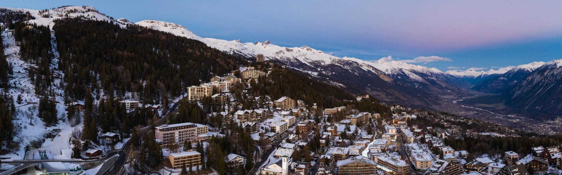
        Crans-Montana: Alle bestemmingen, tips & info voor uw vakantie!
       - Interhome