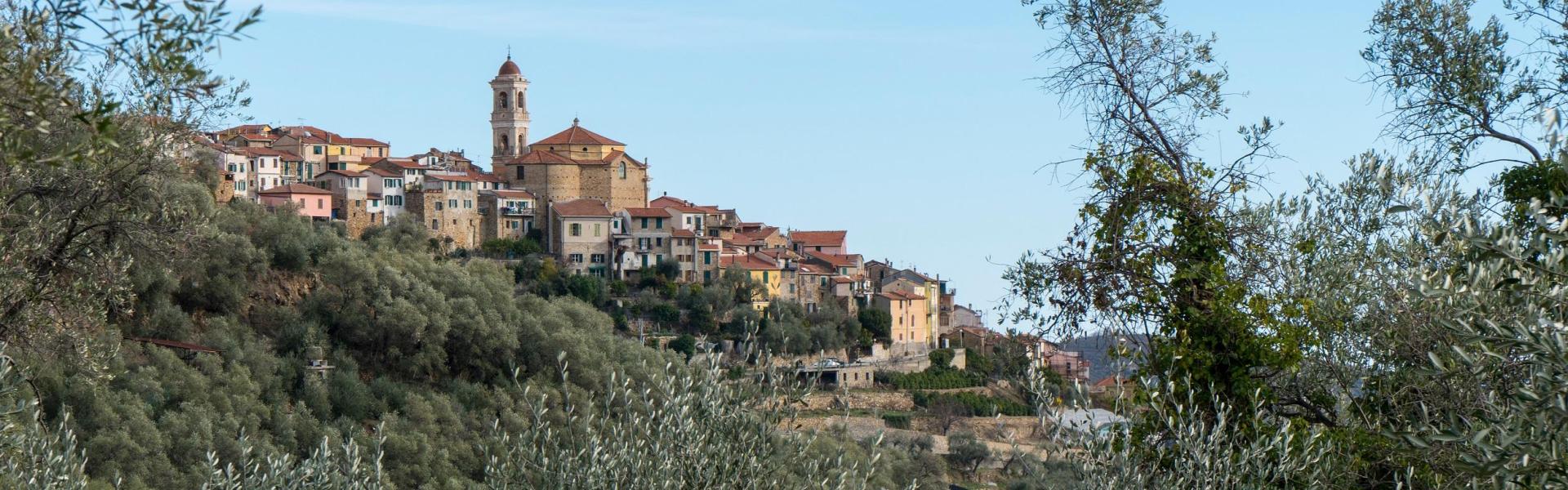 
        Pietrabruna: Alle bestemmingen, tips & info voor uw vakantie!
       - Interhome