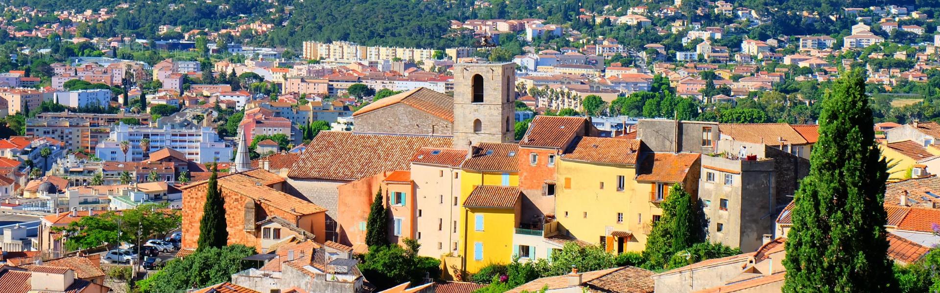 
        Hyères: Alle Reiseziele, Tipps & Infos für Ihren Hyères Urlaub!
       - Interhome